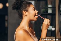 Combat Bad Breath, Conquer Bacteria: A Dentist’s Guide to Tongue Cleaning